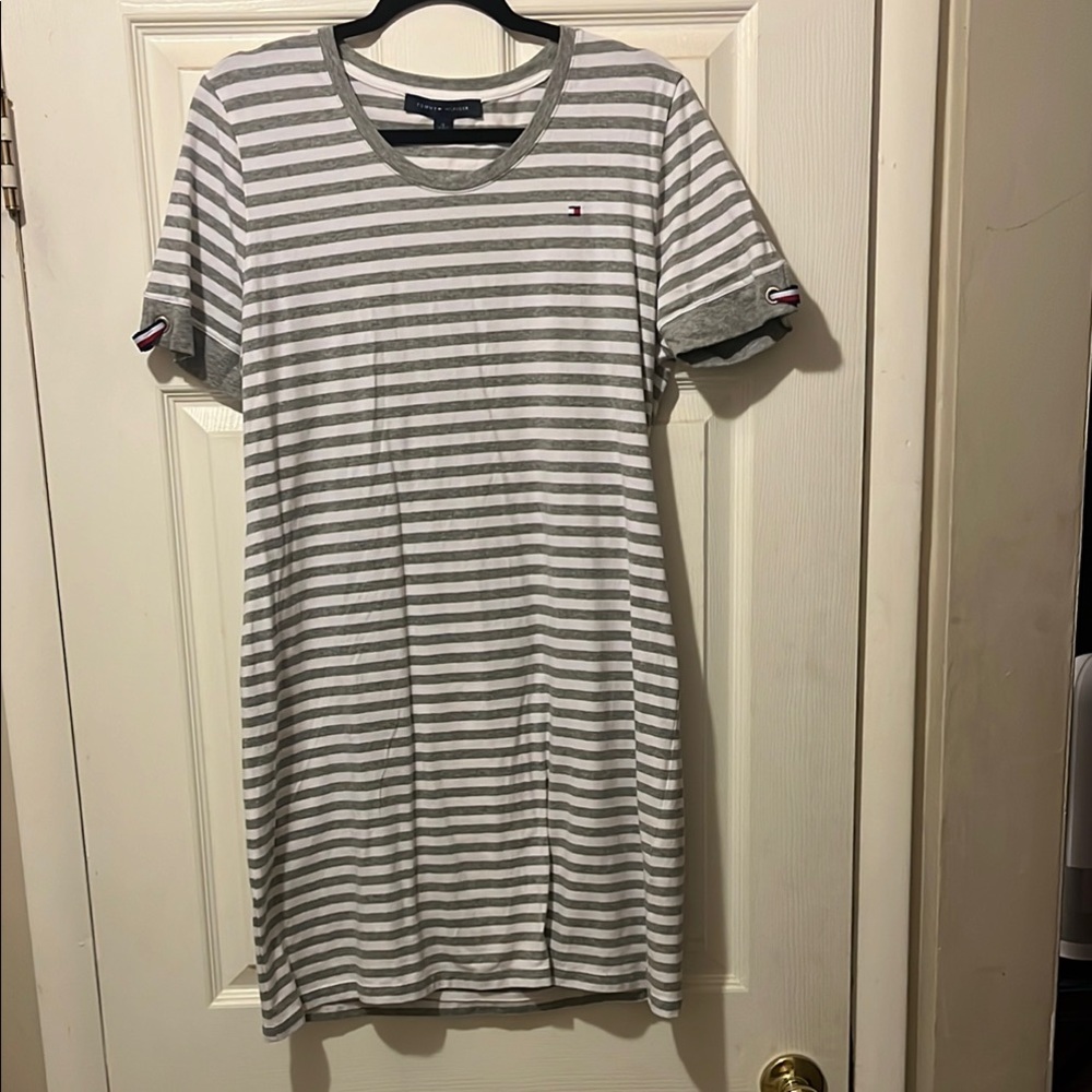 Tommy Hilfiger Gray and White Casual Mini Dress